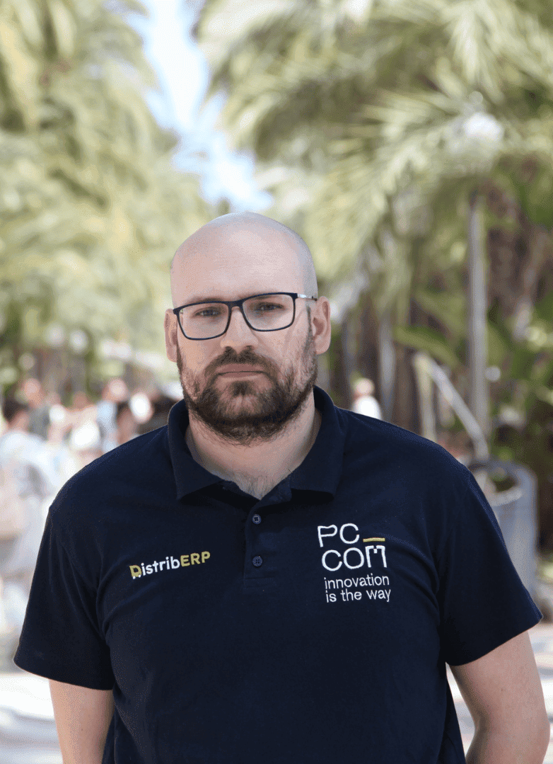 Julián Alazorza – Desarrollador ERP y Web PCCOM