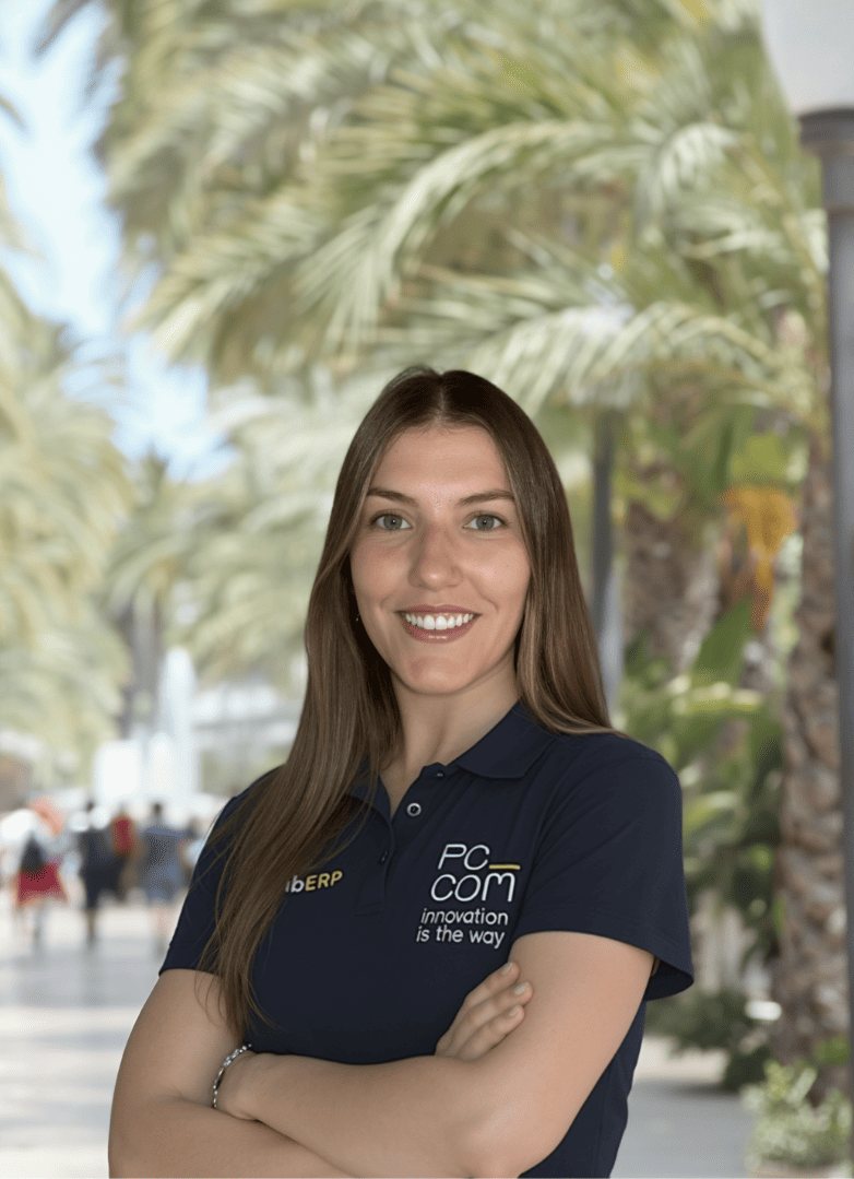 Laura Milán – Responsable de Marketing PCCOM