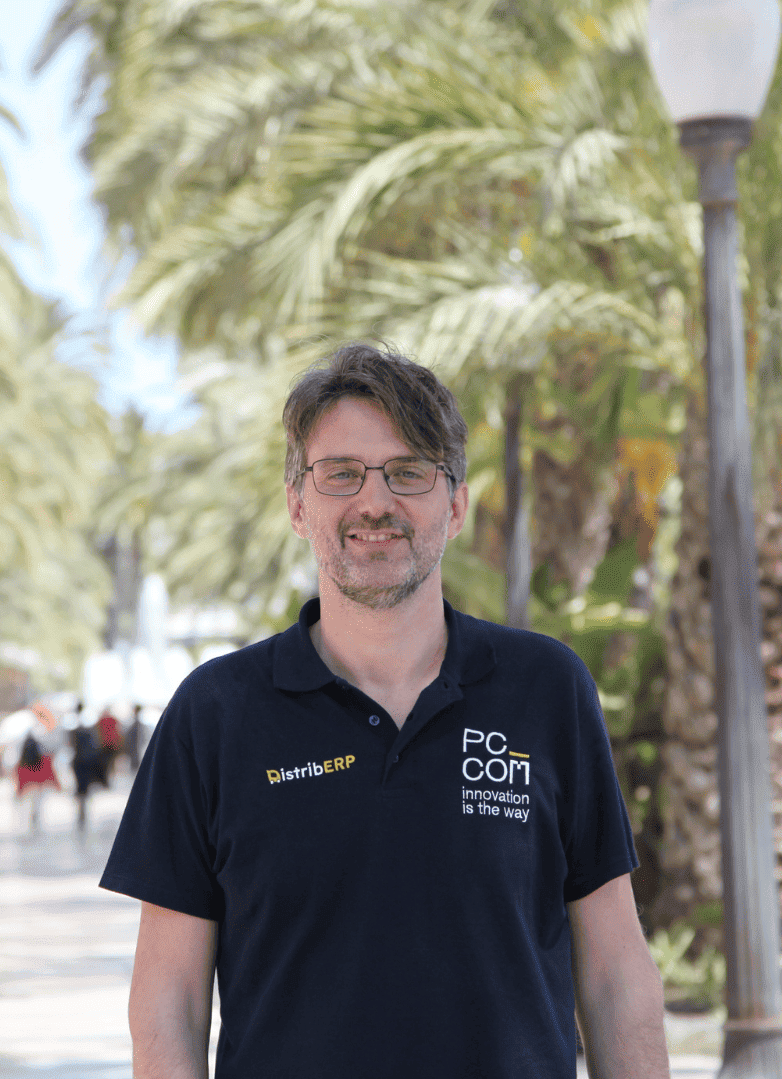 Sergio Navarro – Arquitecto y Desarrollador ERP PCCOM